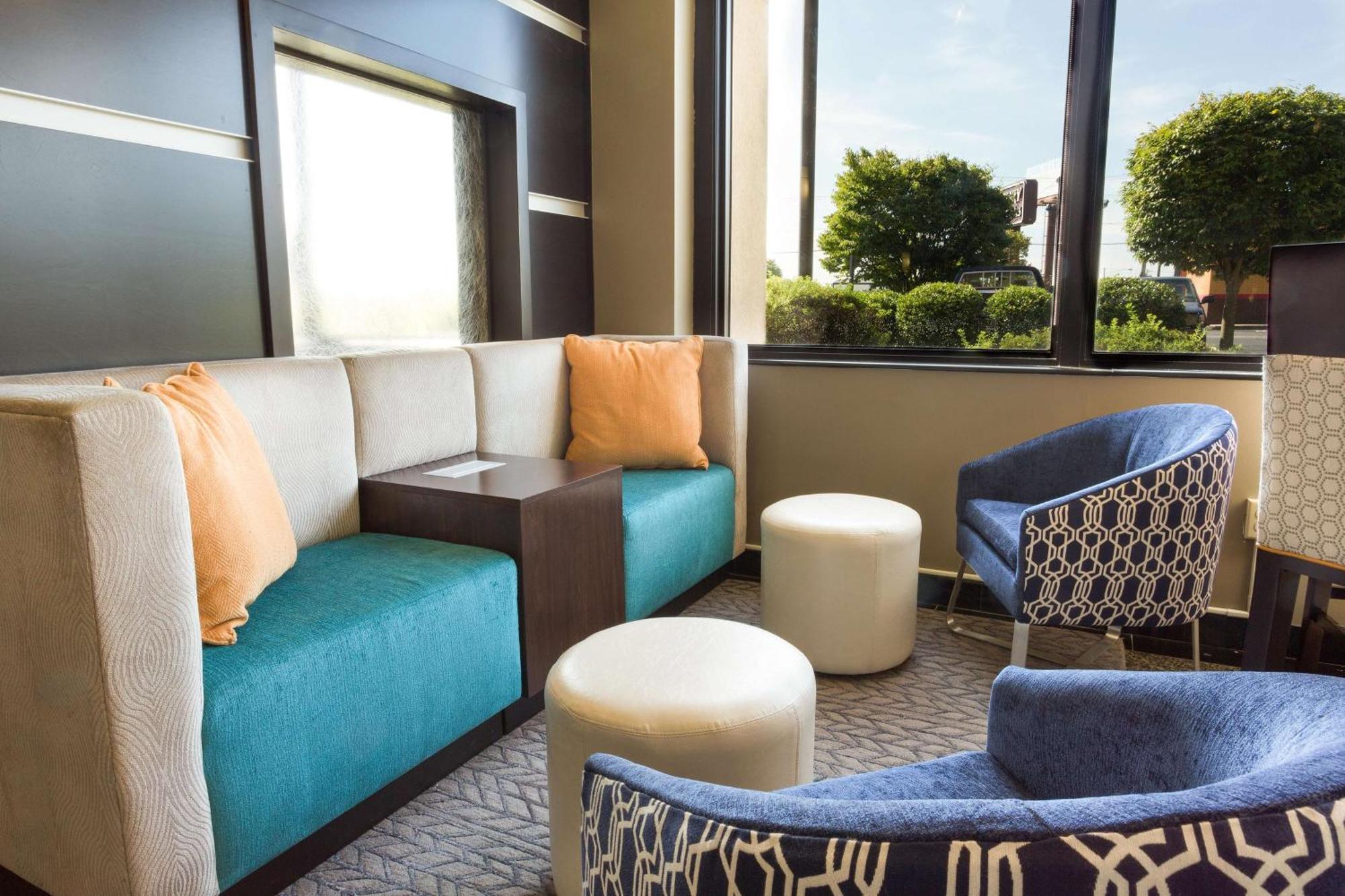 Drury Inn & Suites Greensboro Dış mekan fotoğraf