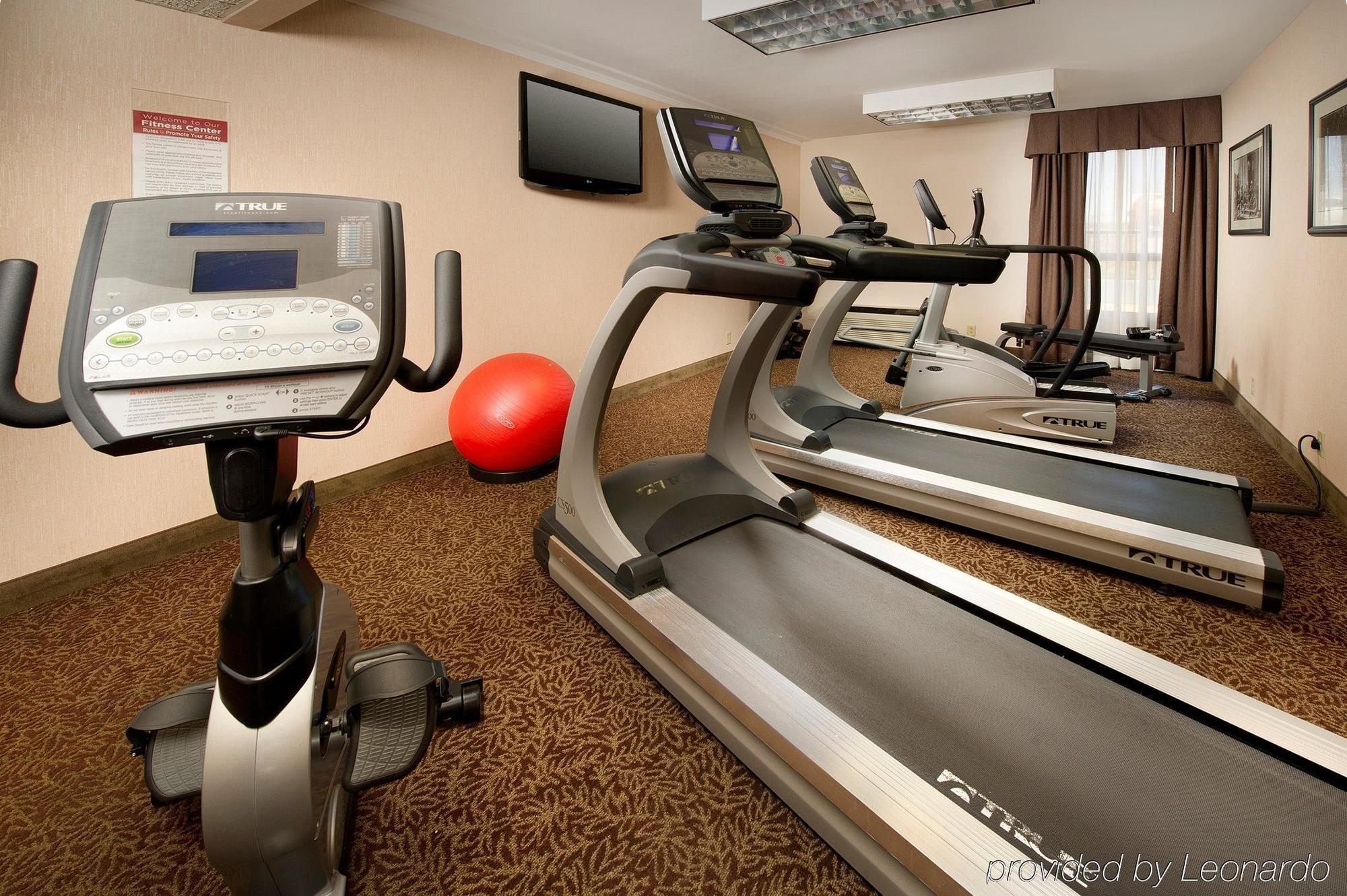 Drury Inn & Suites Greensboro Dış mekan fotoğraf